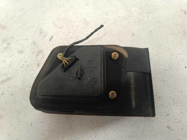 FEU ARRIERE GAUCHE BMW E39 BREAK 2000-2003 - Vue 2